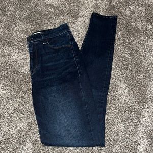 Super Dark Abercrombie & Fitch Super Skinny High Rise Jeans. Size 24/00 long
